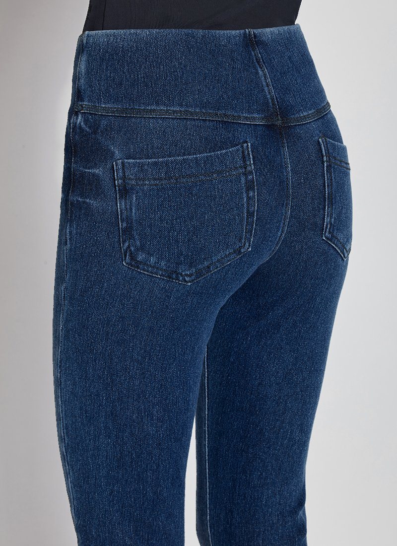 Roll Cuff Boyfriend - Mid Wash