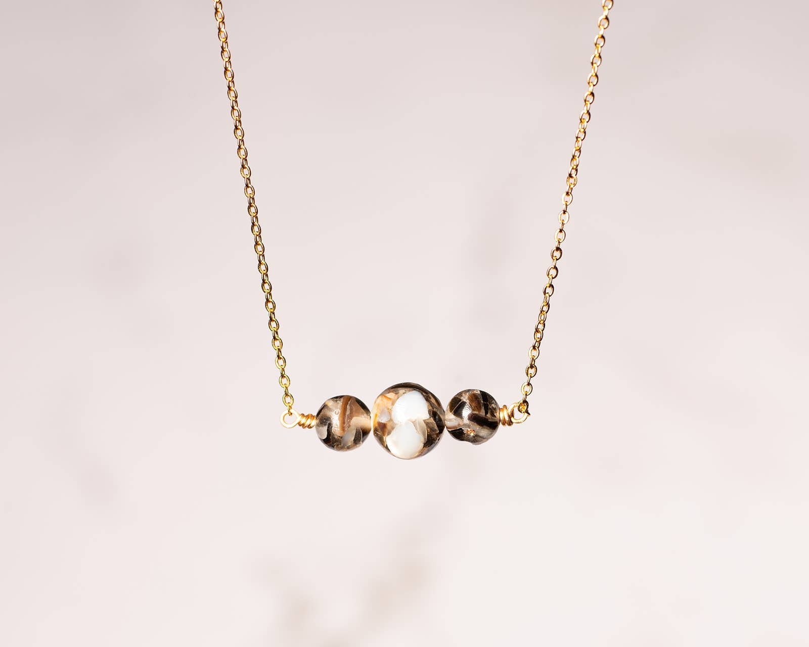 Gold-Plated Triple Stone Choker Necklace : Brown Mother of Pearl Shell