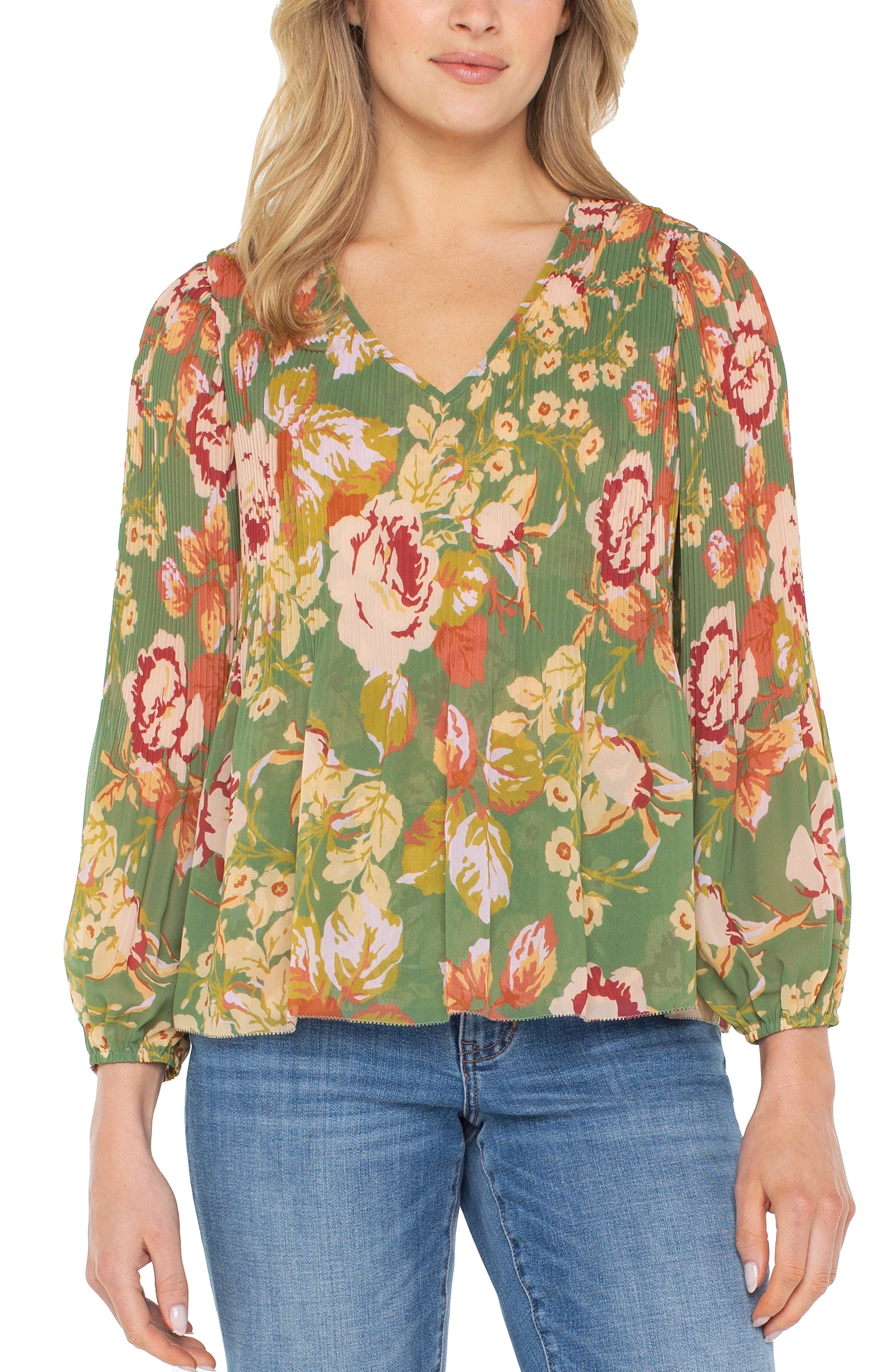 Long Sleeve V-Neck Pleated Top