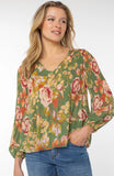 Long Sleeve V-Neck Pleated Top