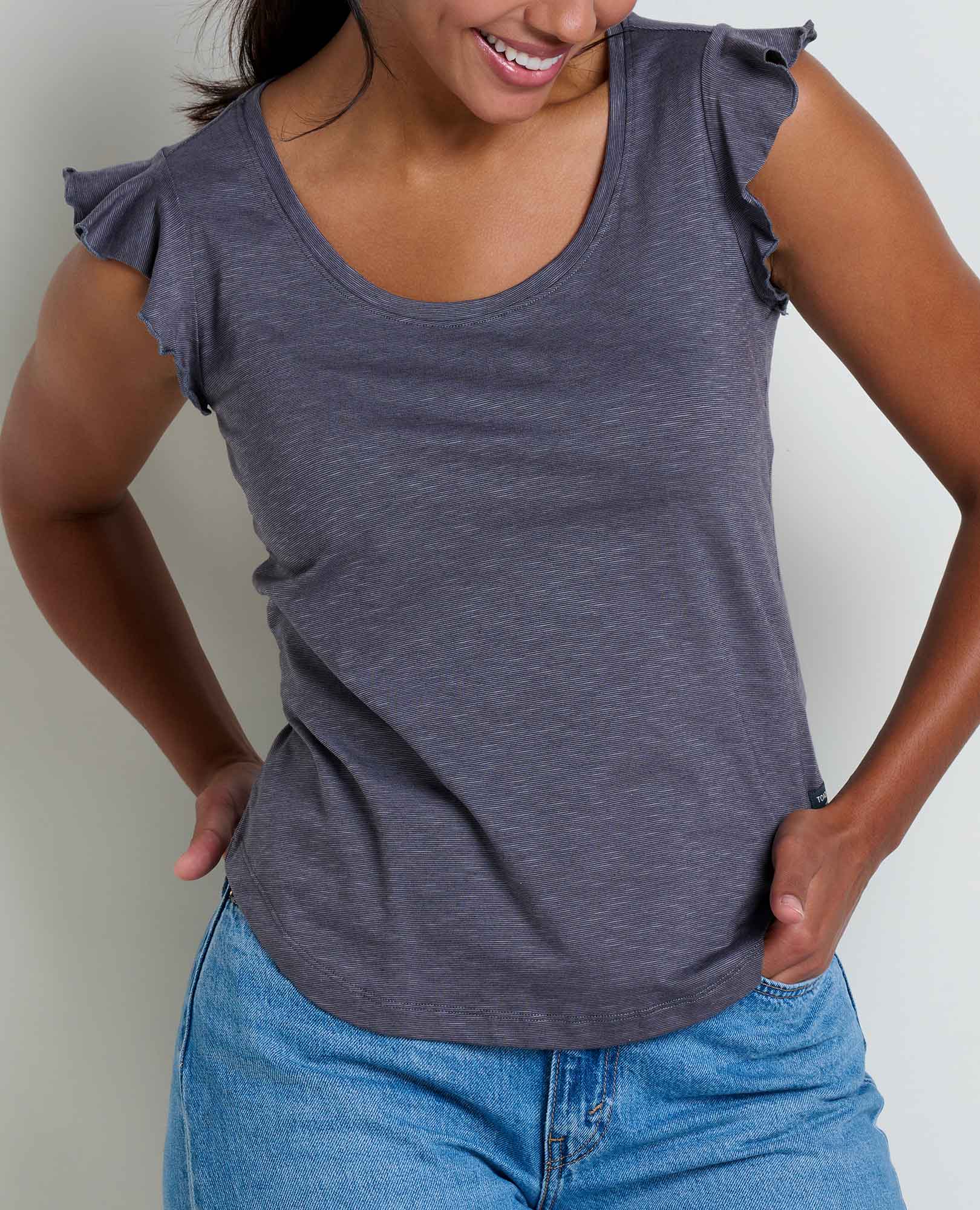 Rufflita Tee