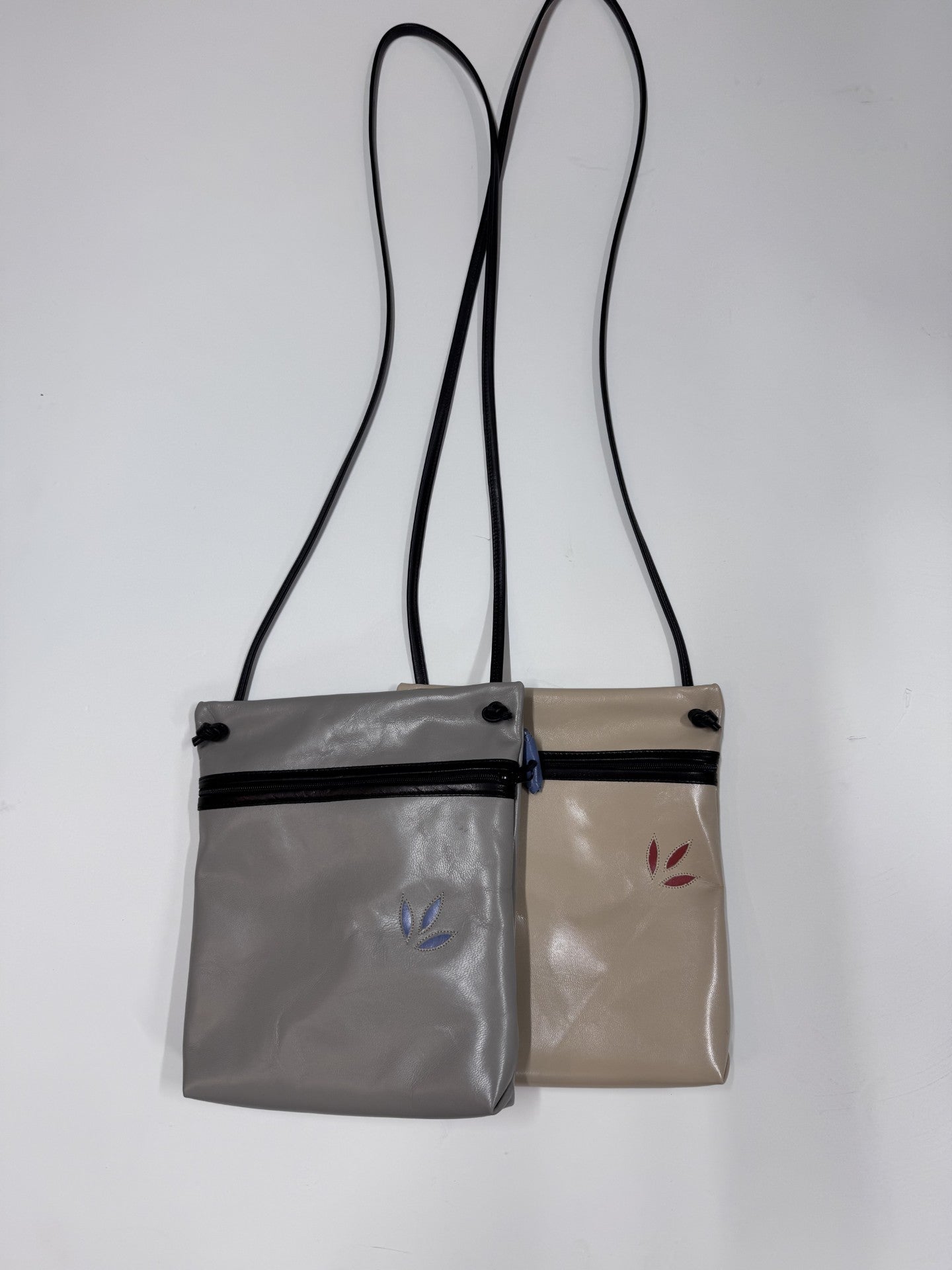 Susan Crossbody with Flower